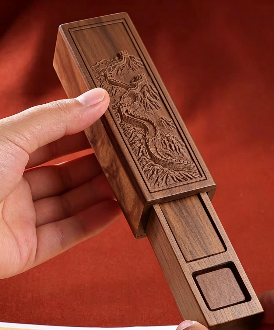 Wooden seal gift box